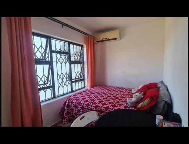 2 BEDROOM APARTMENT FOR SALE IN BRACKENHAM